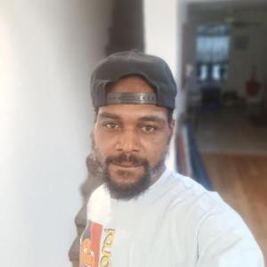 Dj322