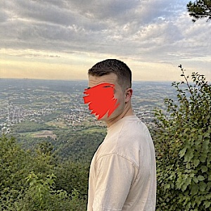 Anonym890