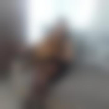 Lusy-7887