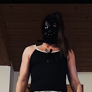 PonySlave23