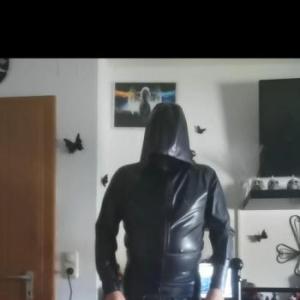 darklatexsub_Muc77