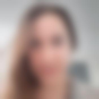Lara3050