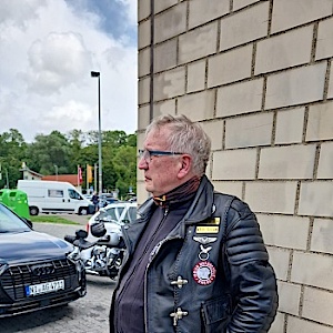 Bobby56