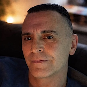 Alex52