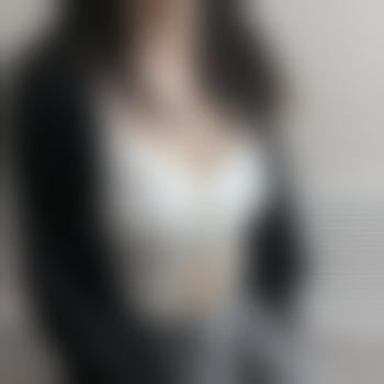 sluttyasiangirl