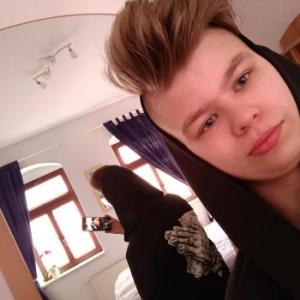 Angie-3638