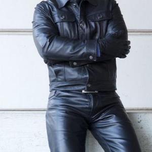 Leatherlover57