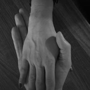 CouriousCouple9
