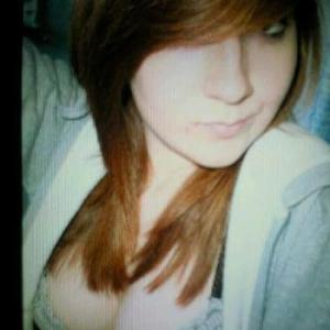 Neue_Laura96