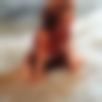 Nicole_48