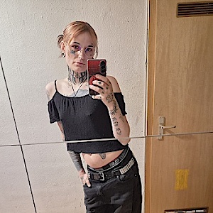 Succubus_Raven