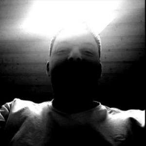 tom_203