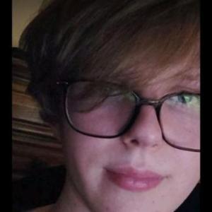 Karo_Fem