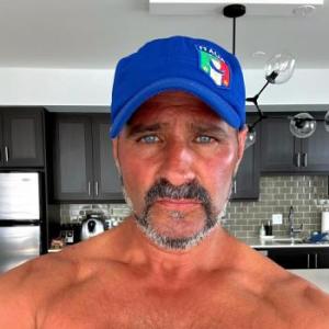 Siciliankiss74