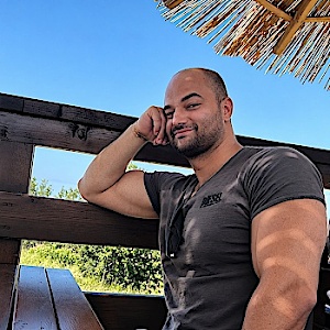 Emkoronin90