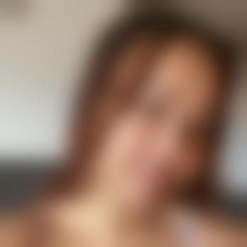Chloe_kuff