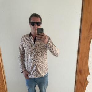 Chris2487