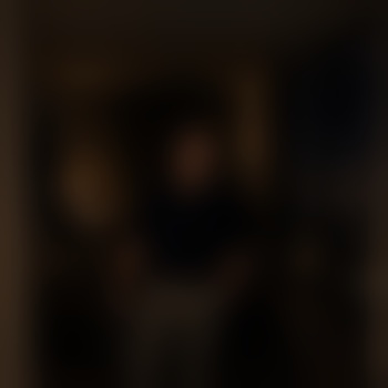 Curious_Dom-1898