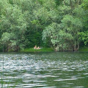 Am Kanal ( Hinterer Teil )