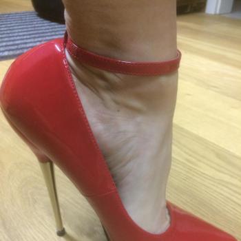Corinna_Heel